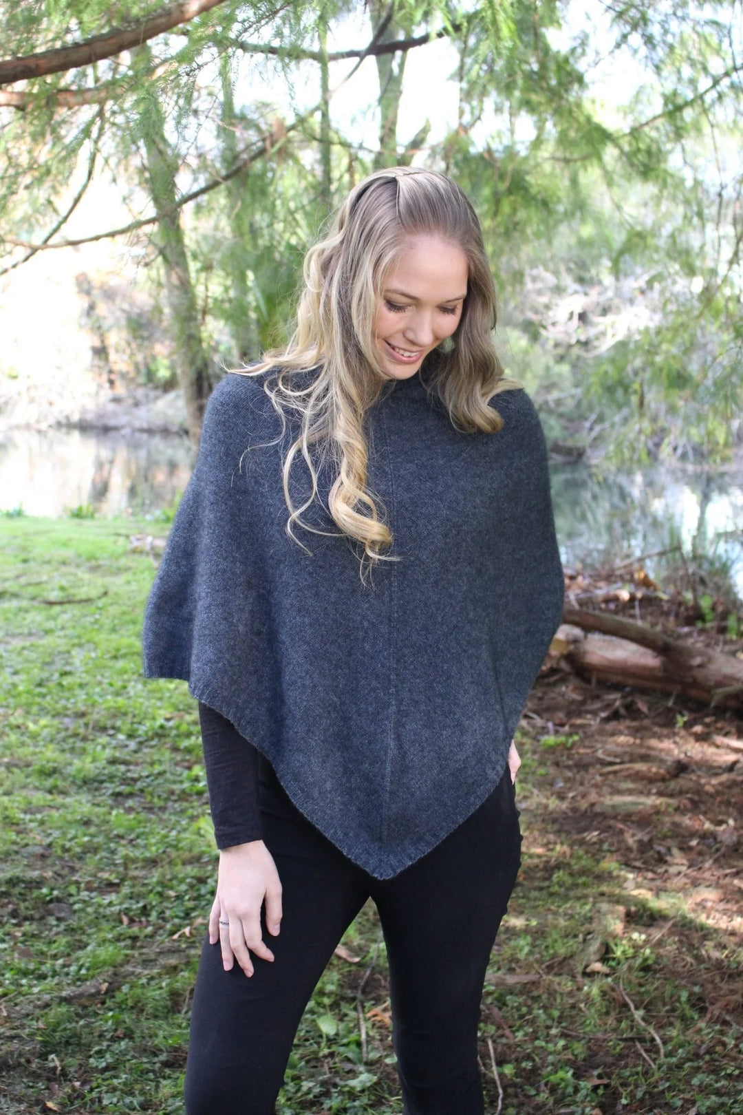 Poncho Plain Charcoal