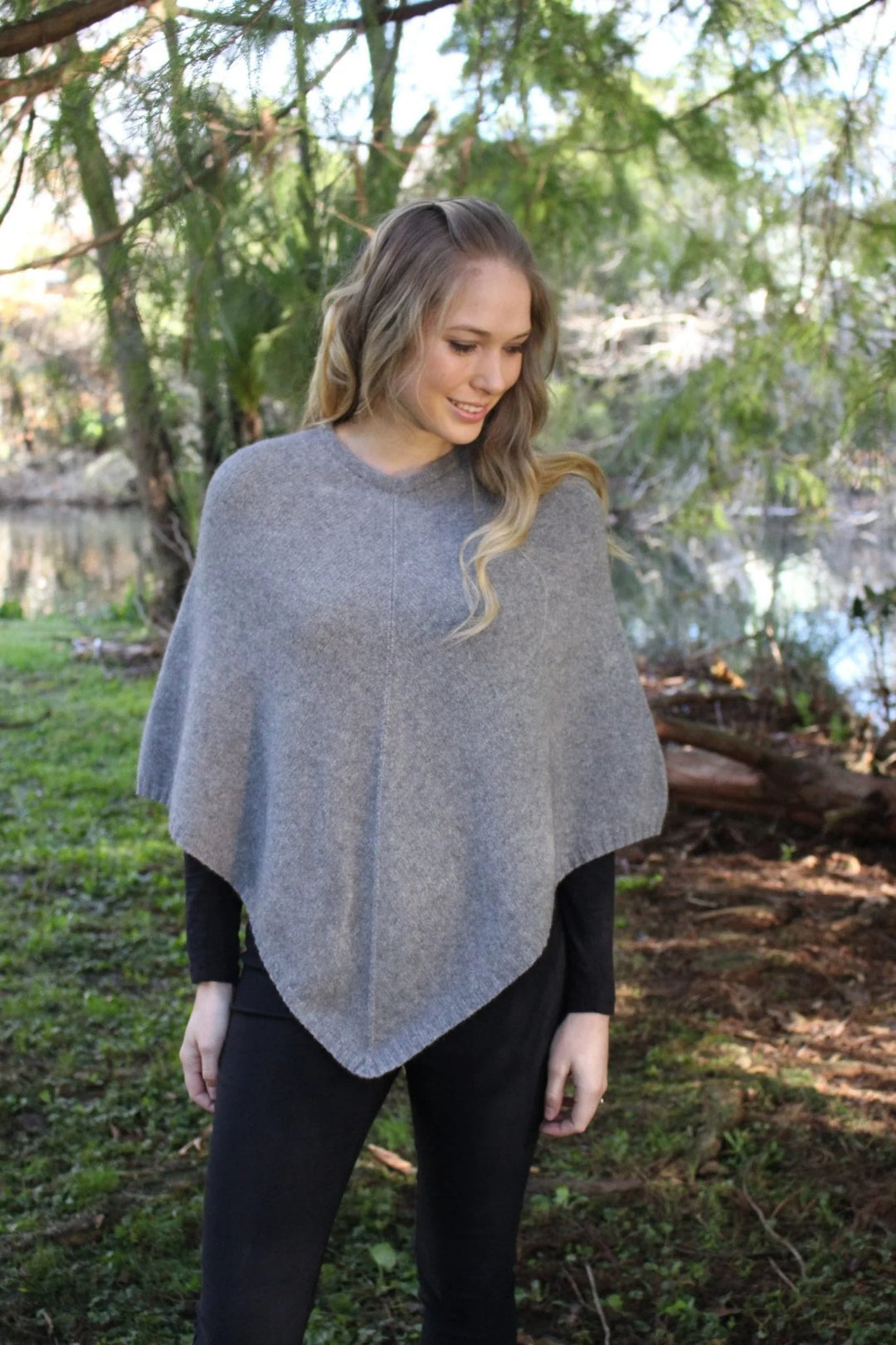 Poncho Plain Silver