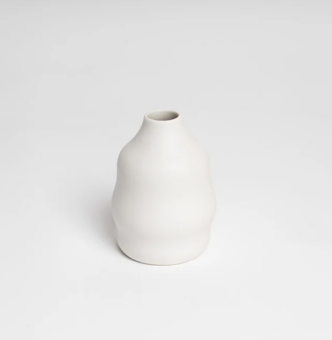 Harmie Vase Rosie White
