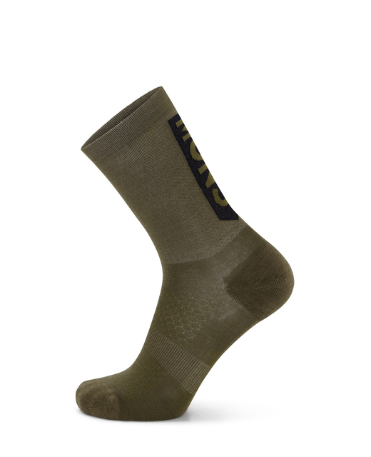 Mons Royale | Atlas Crew Sock | High-quality unisex crew sock in classic design, comfortable fit for daily wear and versatile fashion style.