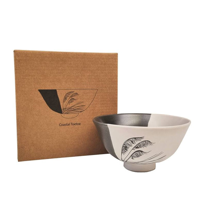 Bowl 11cm Toetoe Dipped Black on White