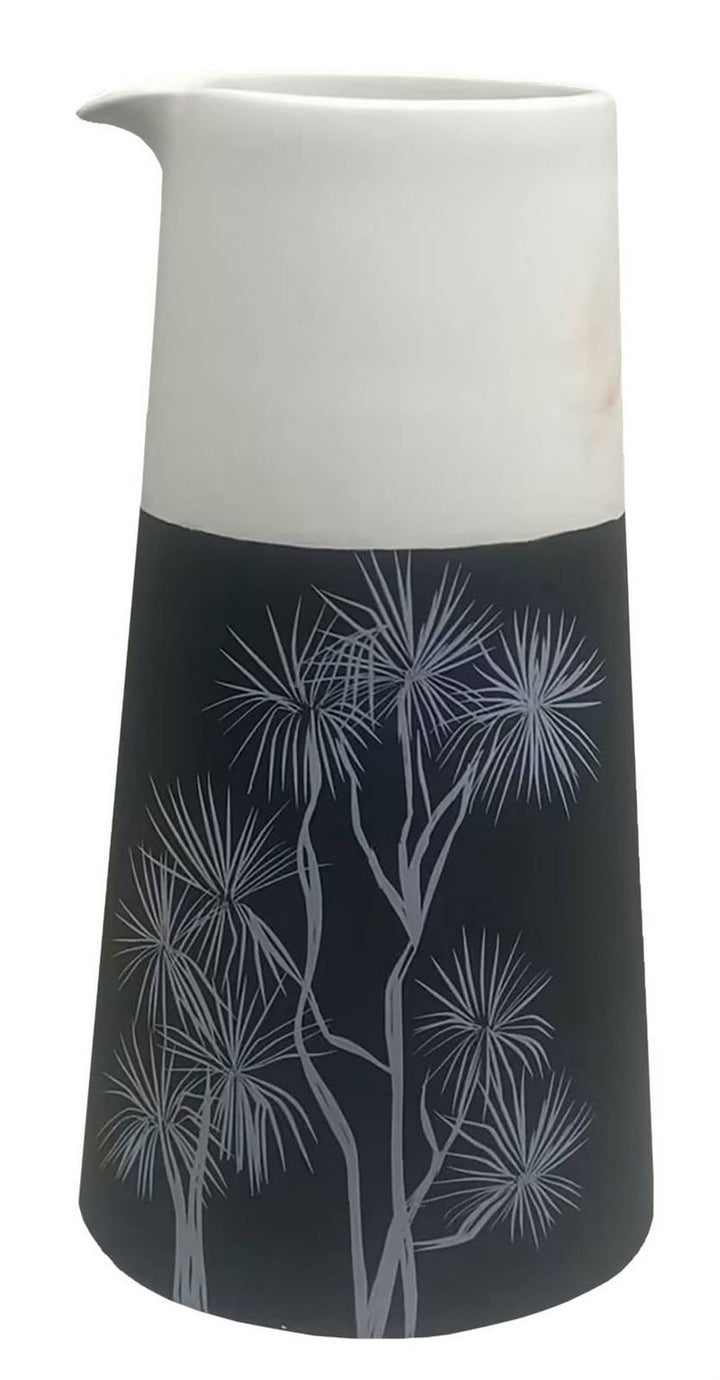 Jug Ti Kouka White on Black
