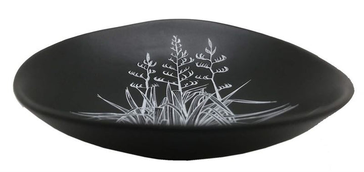 Bowl 10cm White Harakeke on Black