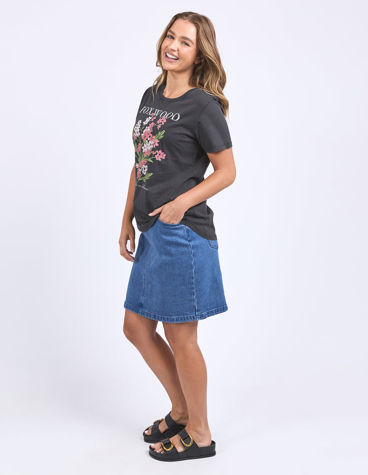 Foxwood | Flowers Tee - Washed Black