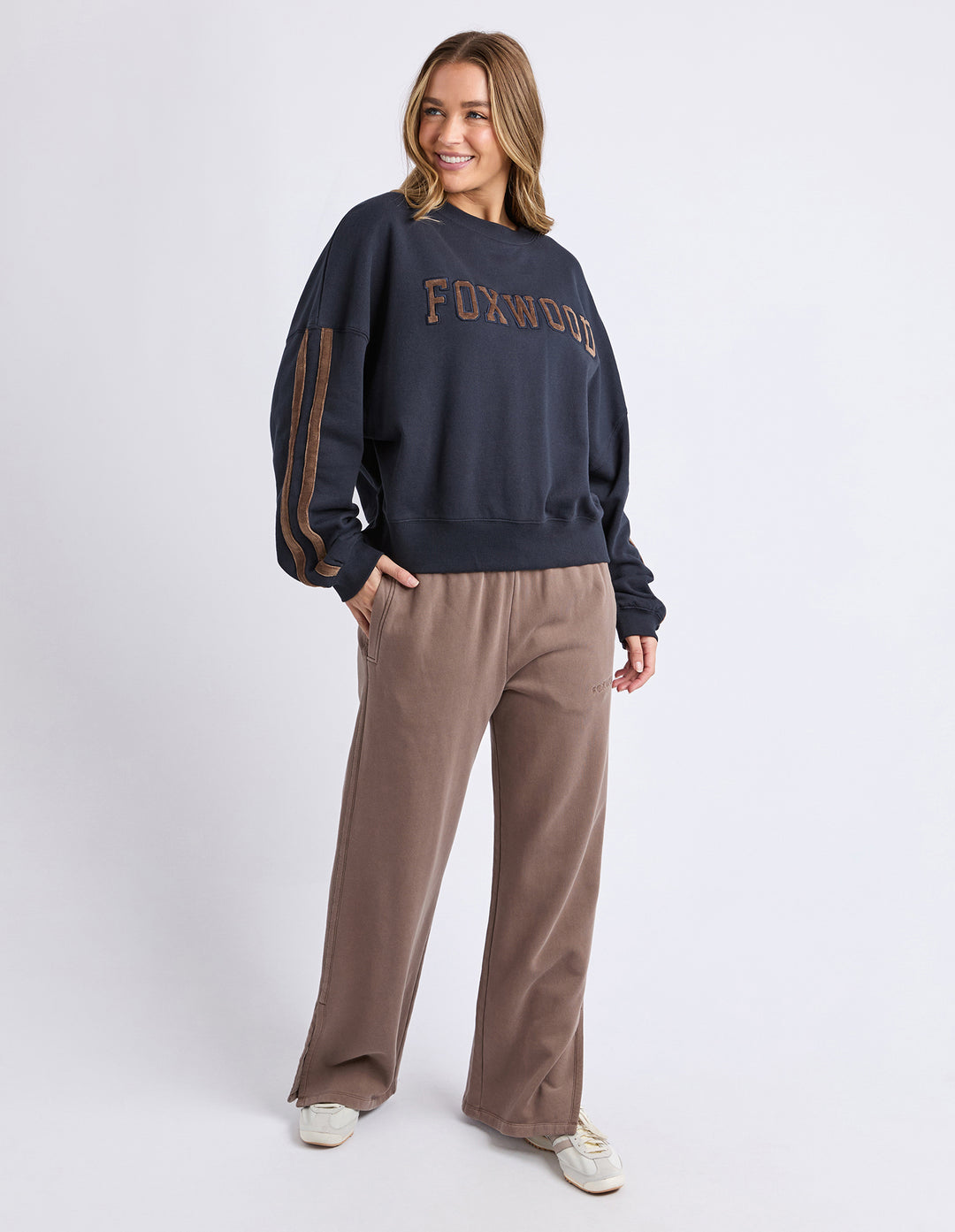 Foxwood | Elevated Sunday Crew - Ink