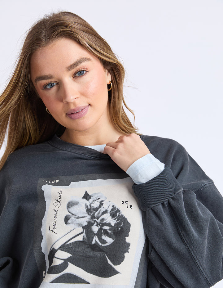 True Bloom Crew - Charcoal