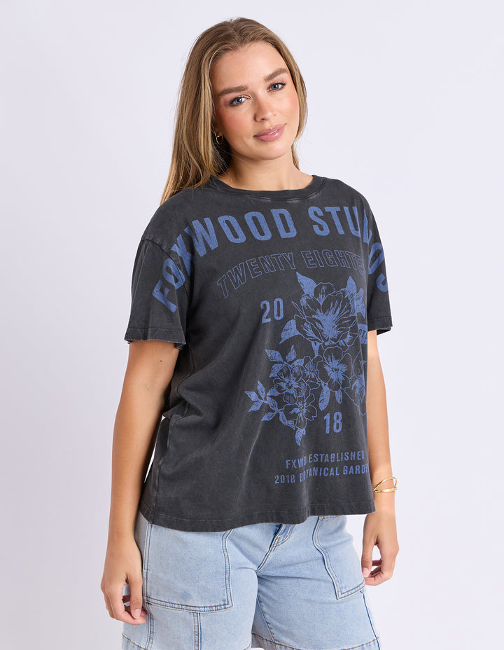 Botanical Garden Tee - Washed  Black