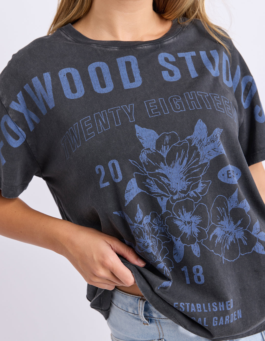 Botanical Garden Tee - Washed  Black