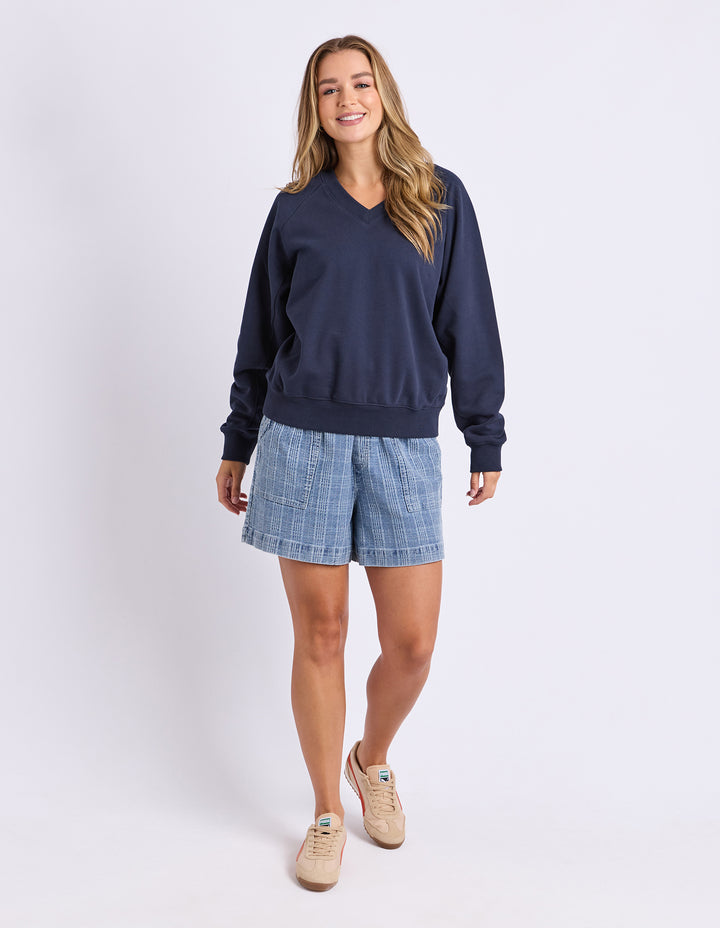 Solace Vee Crew - Navy