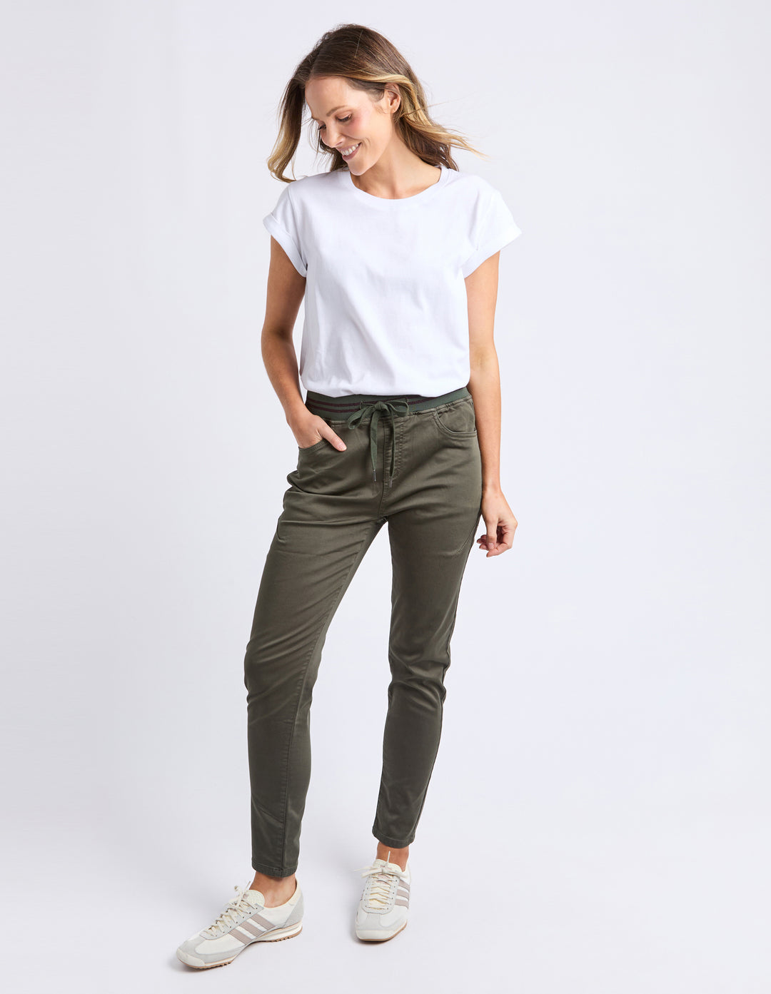 Foxwood | Sylvia Jogger- Dark Khaki