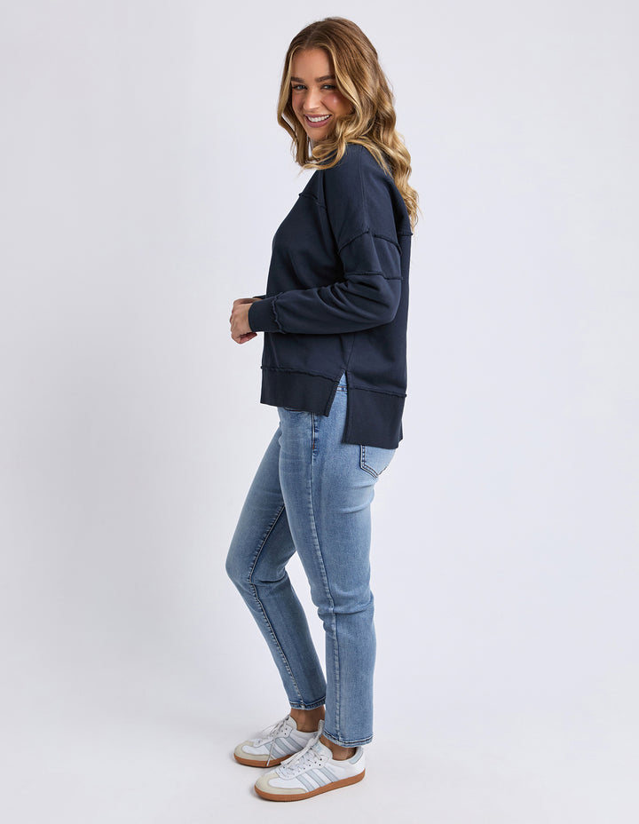 Foxwood | Jayne Throw on Fleece - Navy