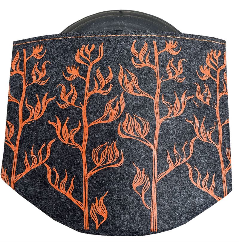 Growbag Harakeke Orange on Grey