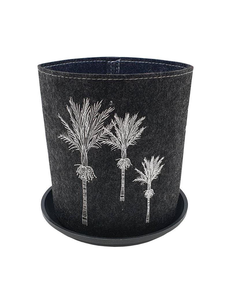 Growbag Nikau White on Dark Grey