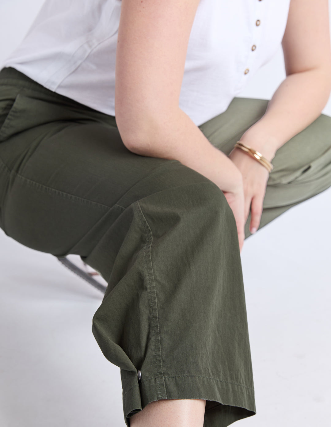 ELM | Relaxed Ankle Pant - Khaki