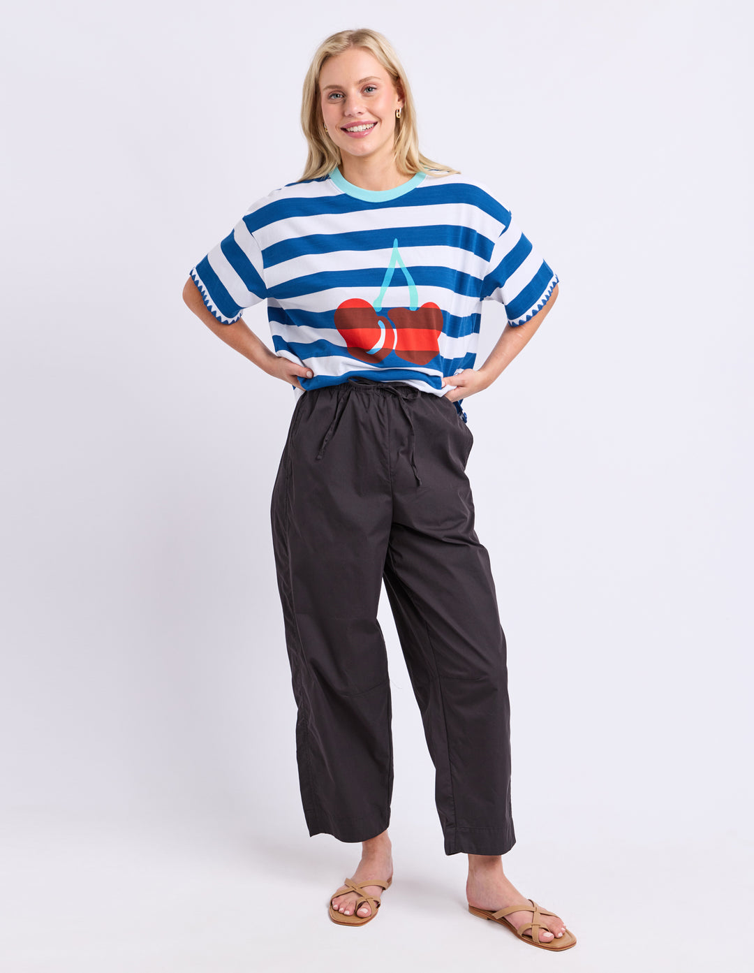 Lund Barrel Leg Pant - Black