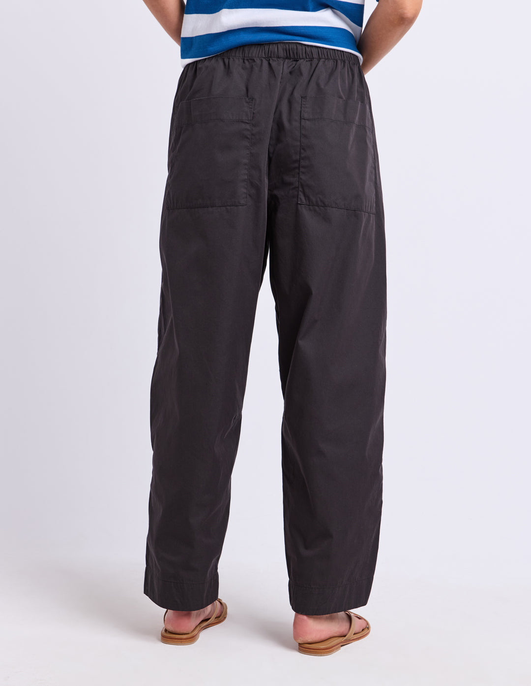 Lund Barrel Leg Pant - Black