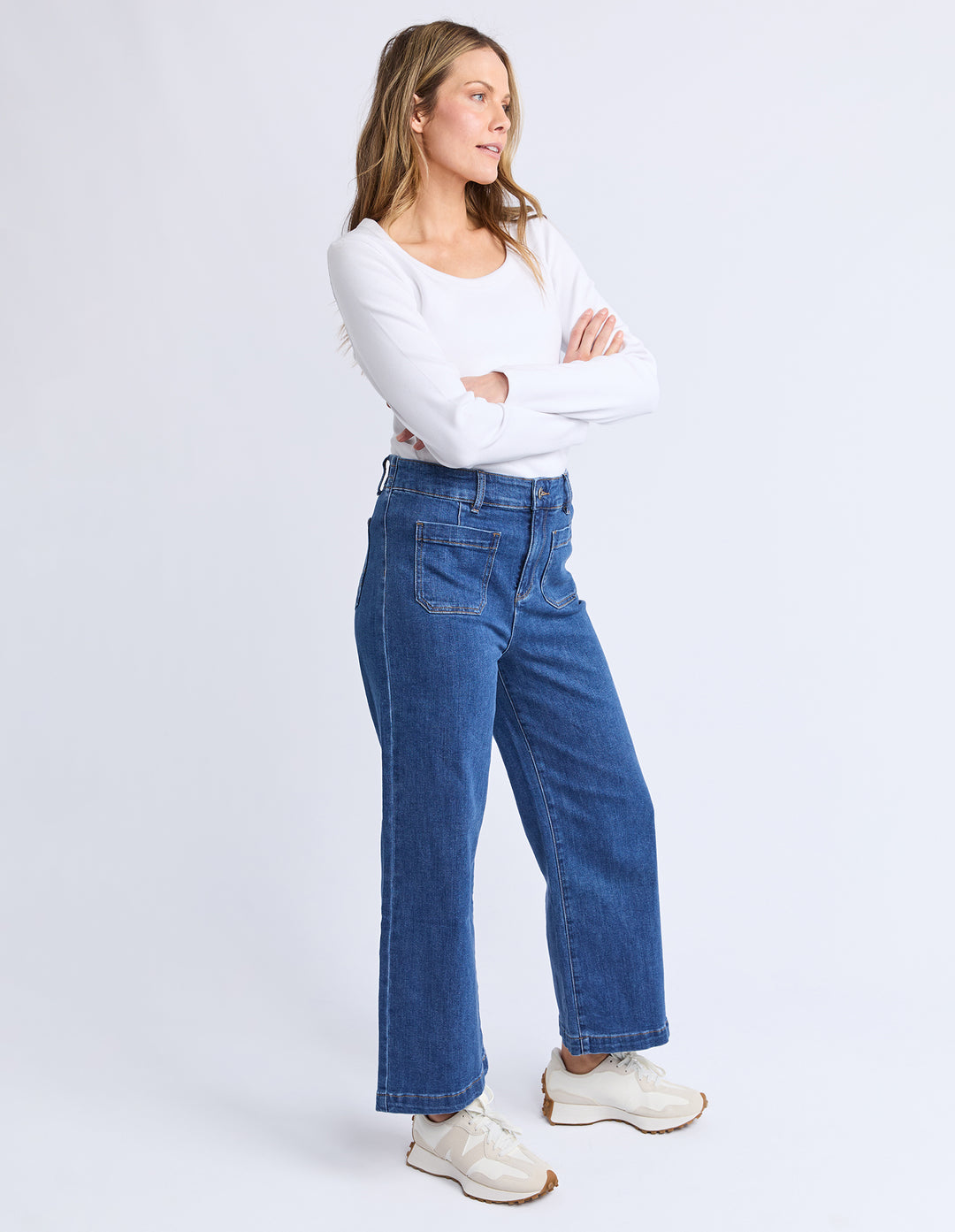 Elm | Alyssa Front Pocket Jean - Mid Blue Wash