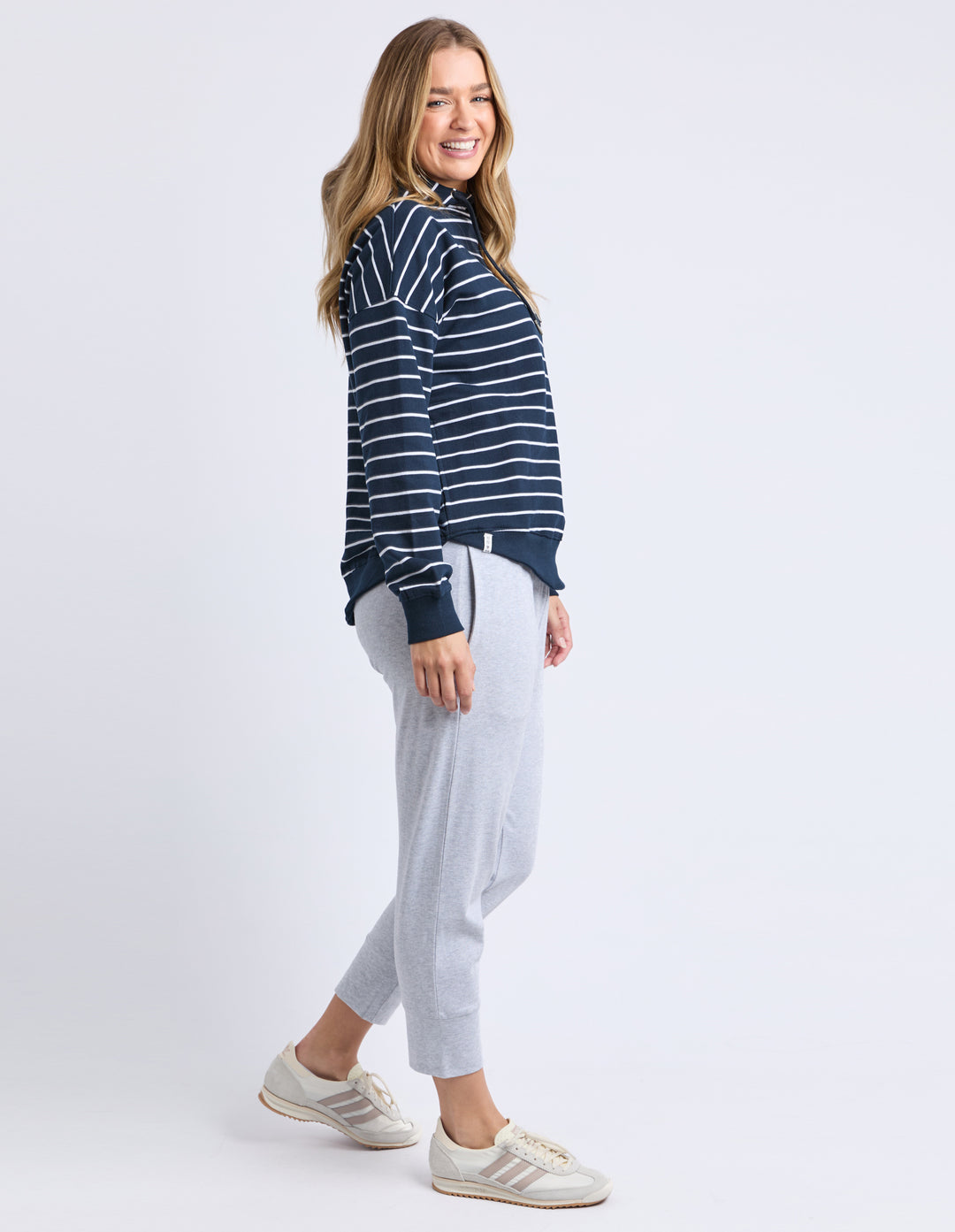 Lounger Scoop Hoodie