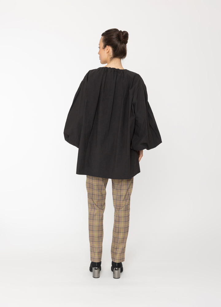 Blacklist | Kamie Shirt - Black