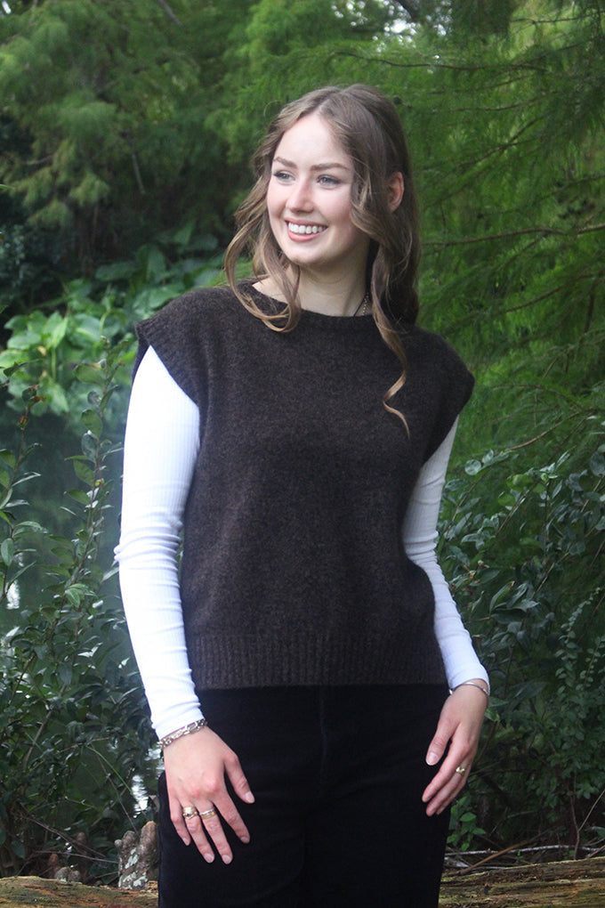 Serene Vest - Brown Marl