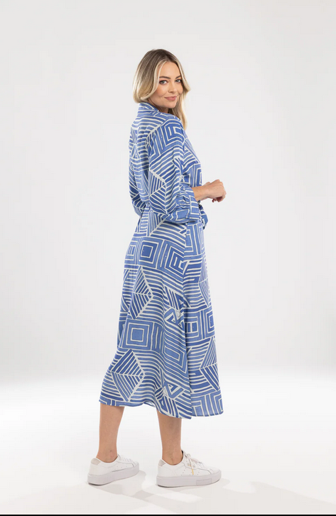 Moso Dani Dress in Blue Print geometric pattern with belt, back view