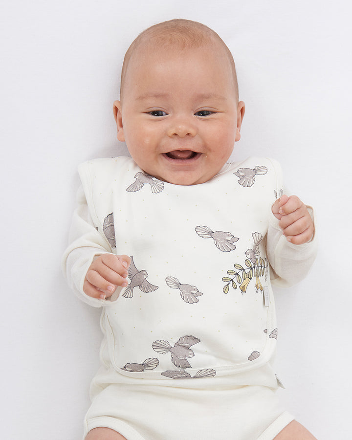Bib Fantail (Set of 2)
