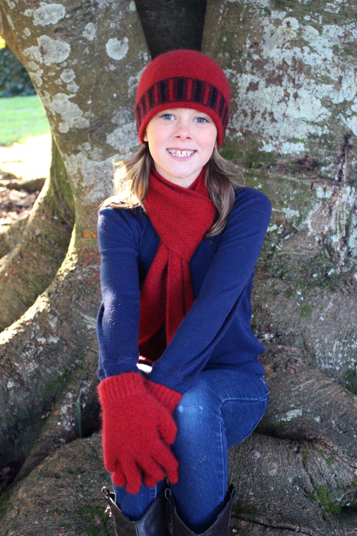 Possum Merino Scarf Child Roll Trim