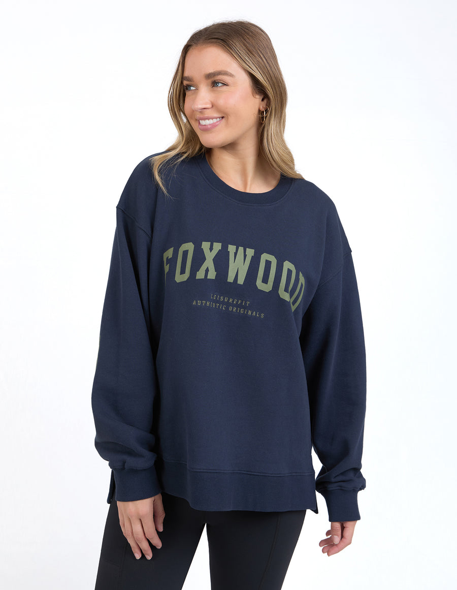 Foxwood Interval Crew in navy - front view.