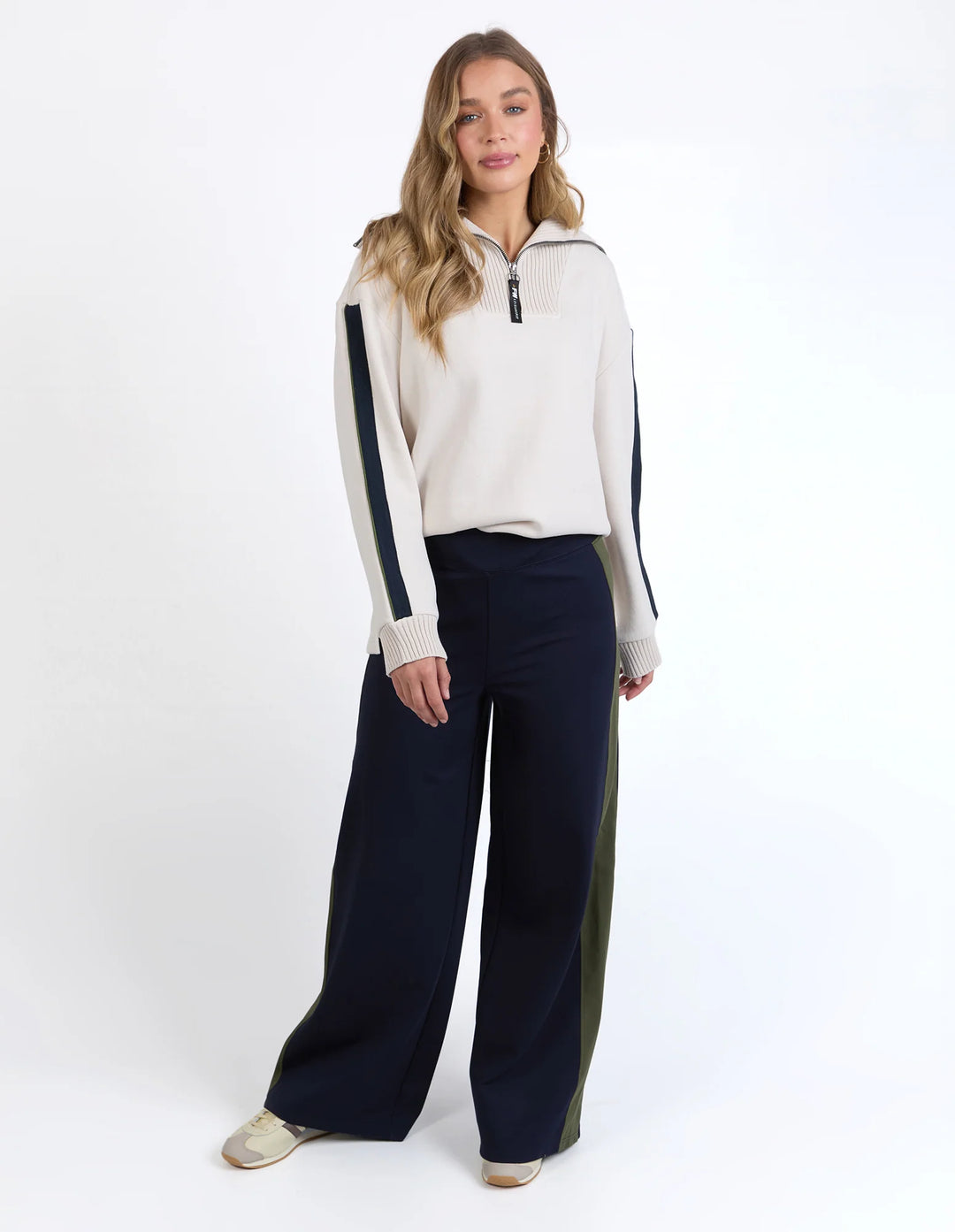 Foxwood Juno Pants in navy - Front View