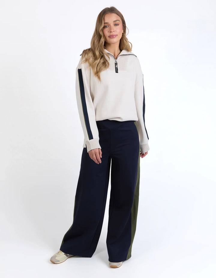 Foxwood Juno Pants in navy - Front View