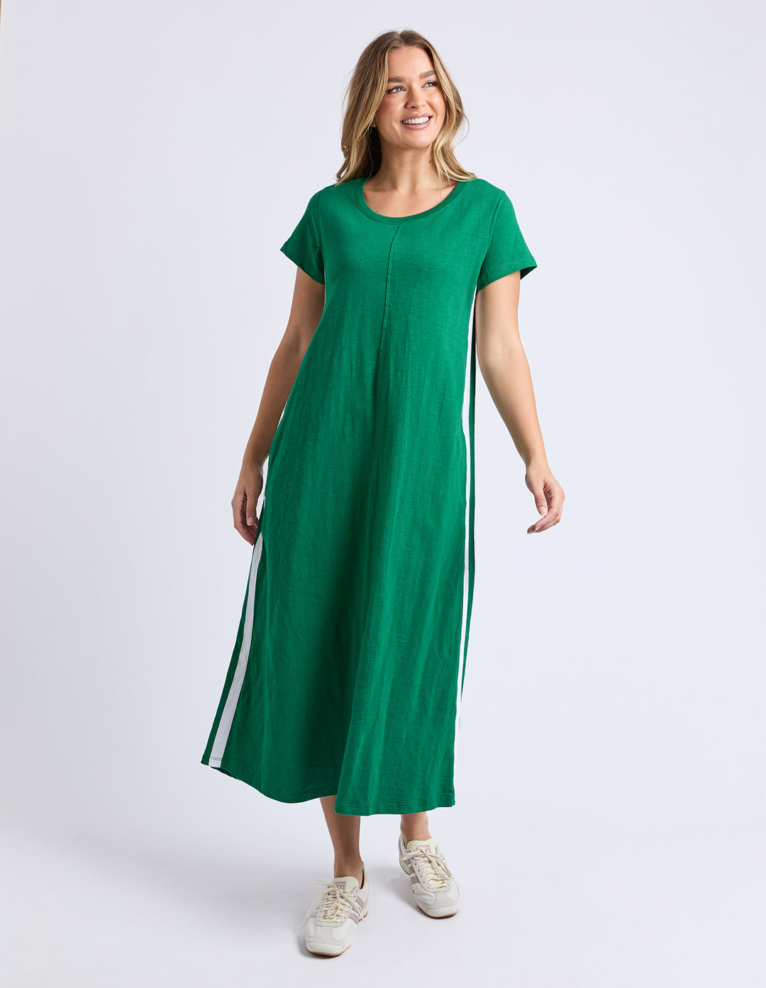 Foxwood Recovery Dress in green - front view. 