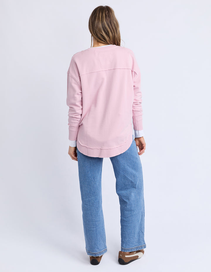 Foxwood Simplified Crew in blossom pink - back view