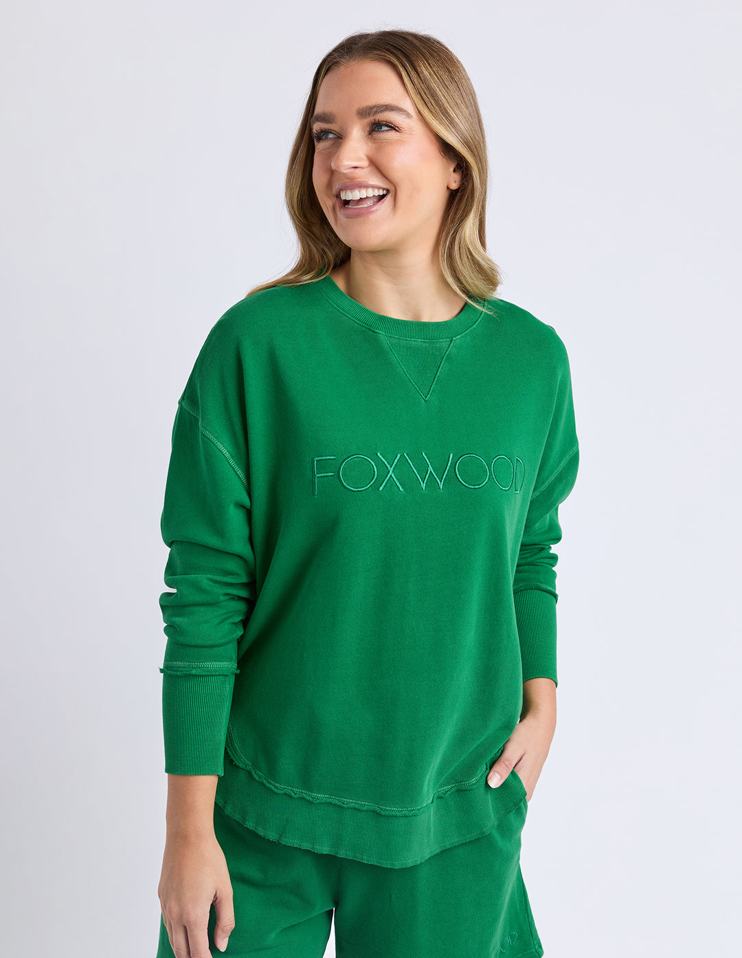  Foxwood Simplified Crew in green - Front View.