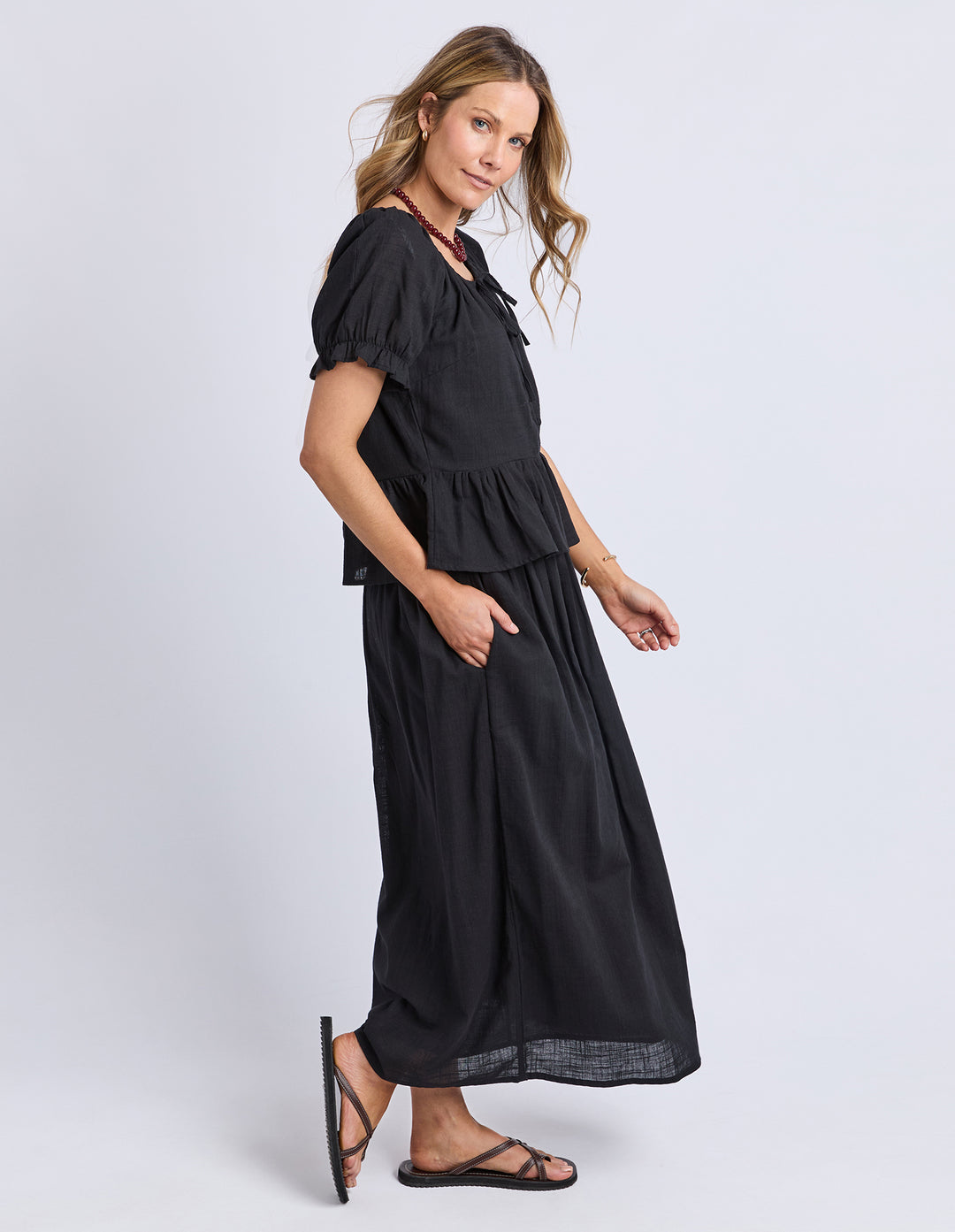 Foxwood Tiana Top in black - side view. 