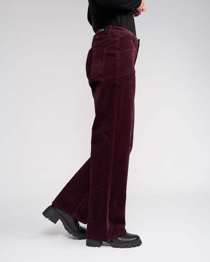 Knewe | Dallas Cord Pant - Raisin - Side