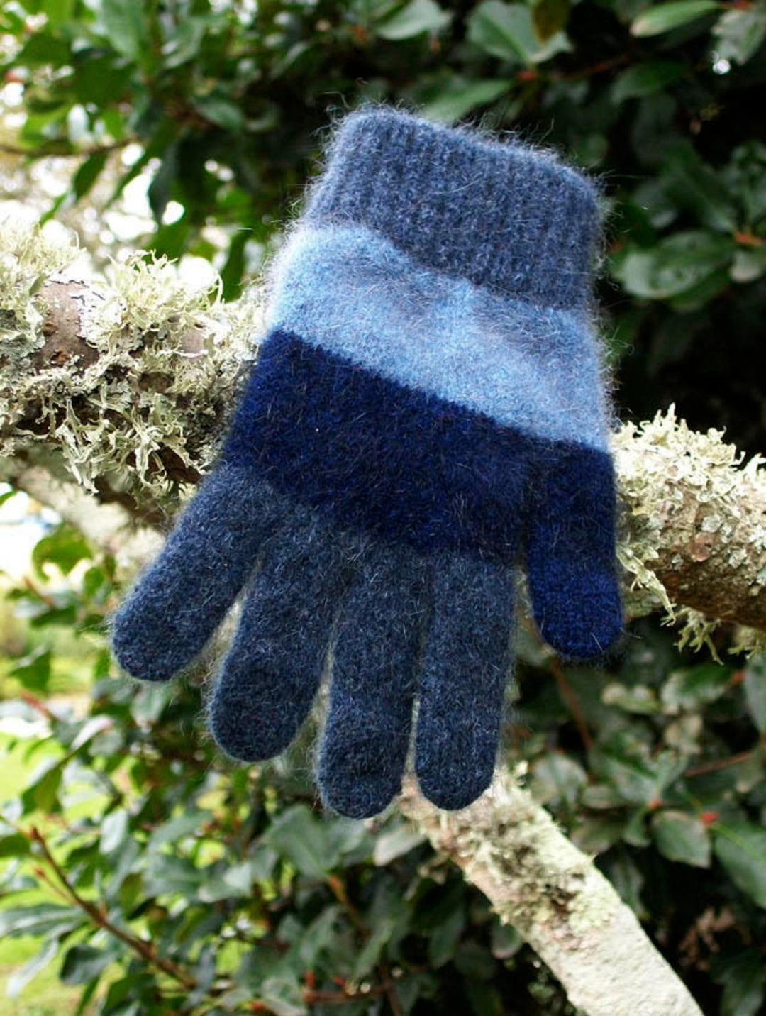 Childs Possum Merino Stripe Gloves