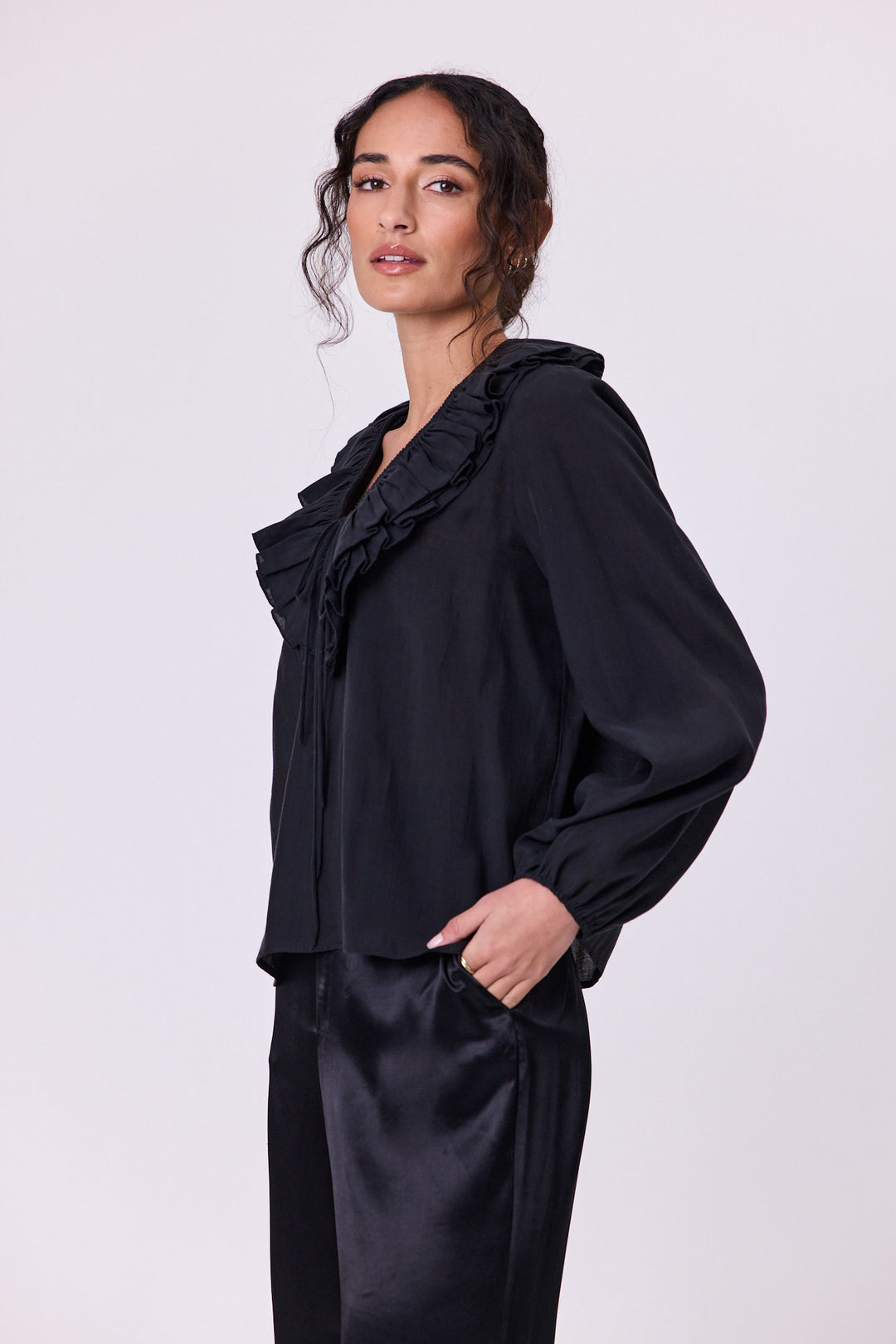 Navy & Co. | Jive Frill Blouse - Black