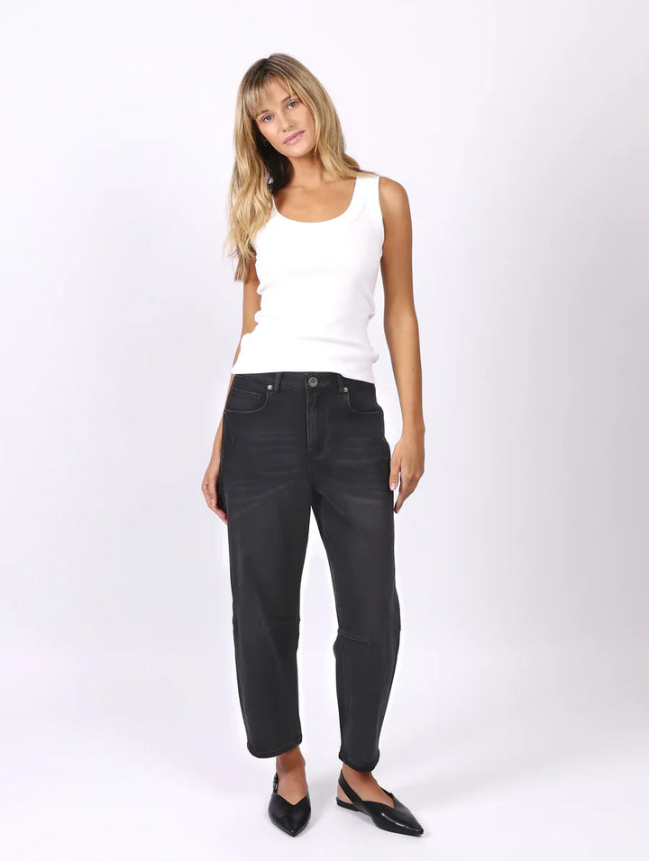 Toni Barrel Jeans Black