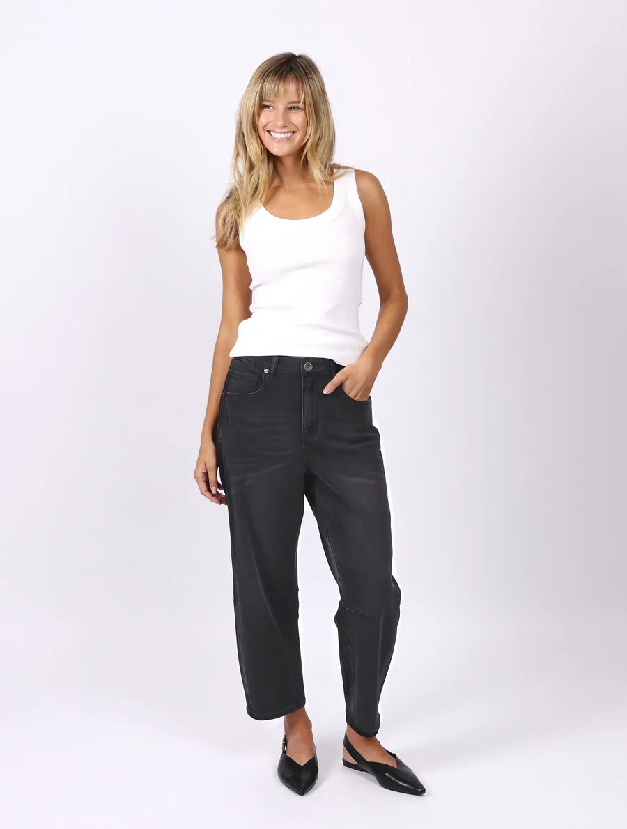Toni Barrel Jeans Black