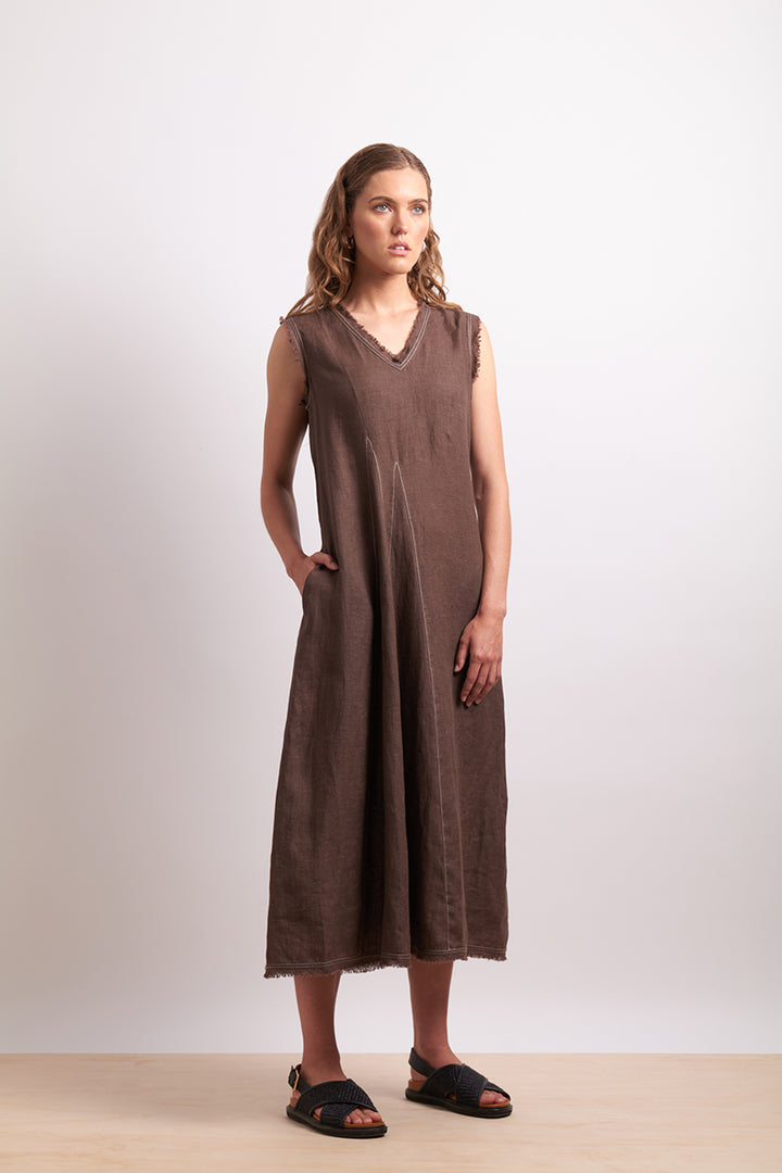 Neris | On The Edge Dress - Cocoa