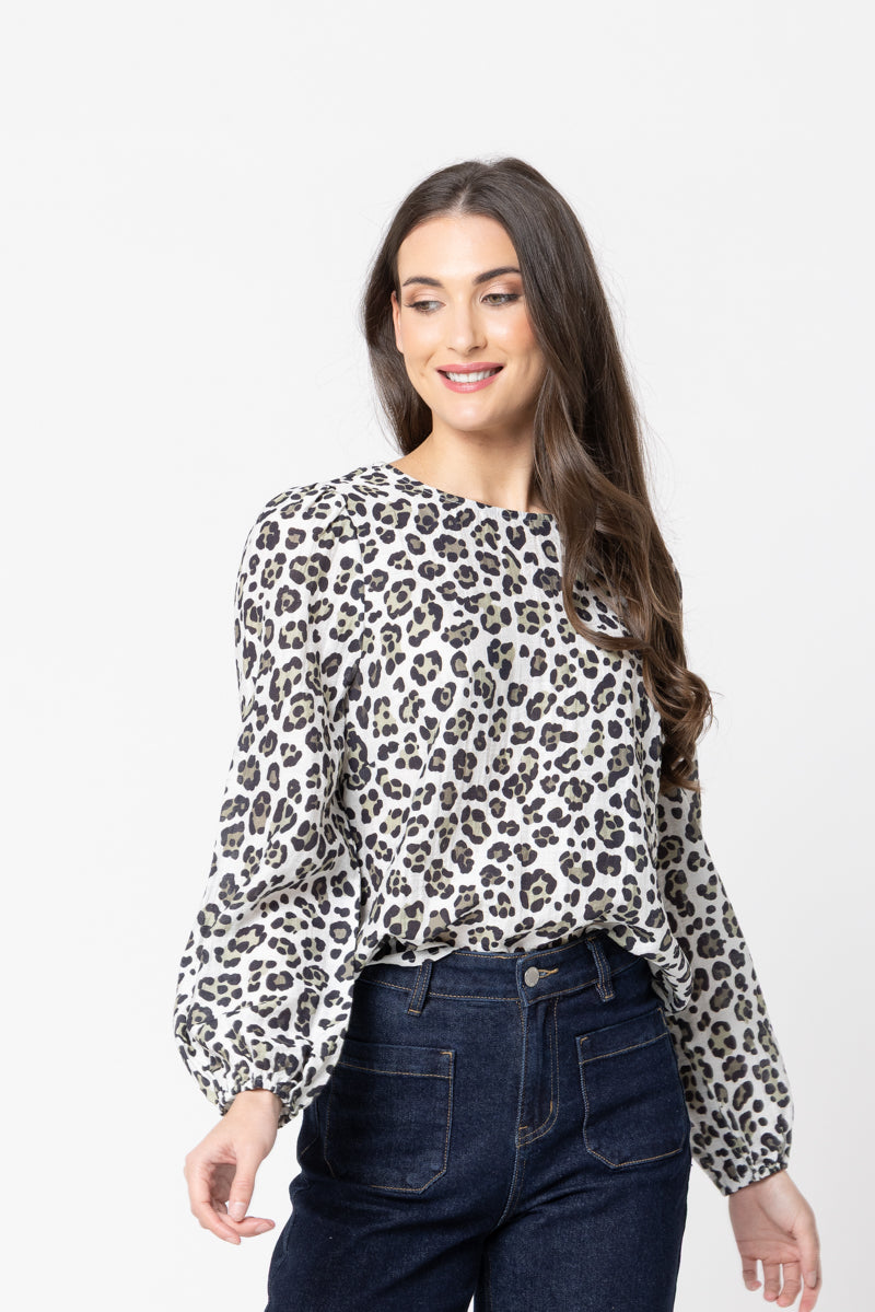 Seeking Lola | Gratitude Top Sage Leopard - Side Angle