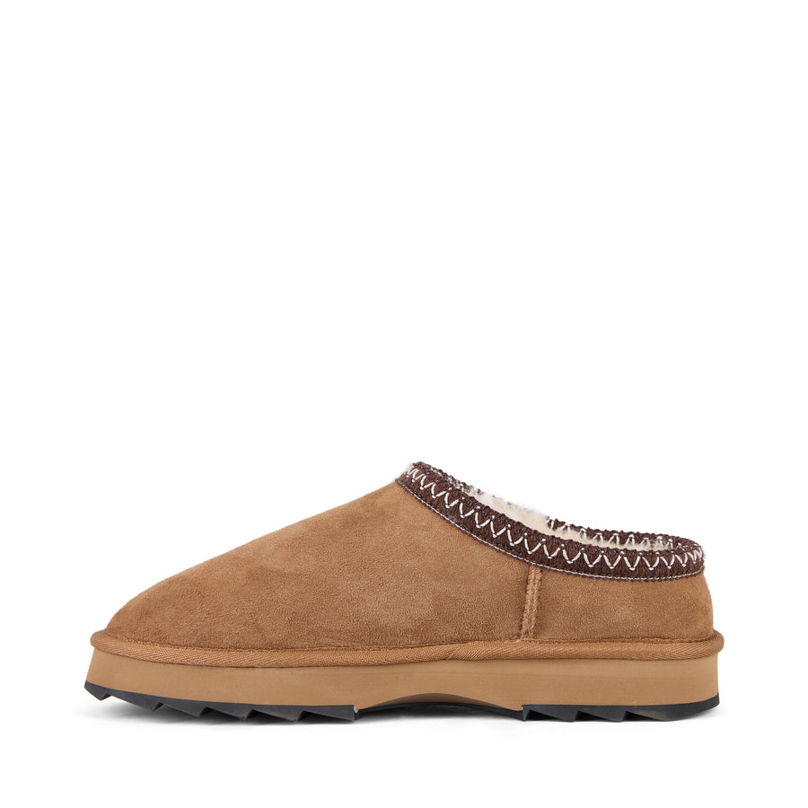 EMU Sharky Scuff Chestnut side view.