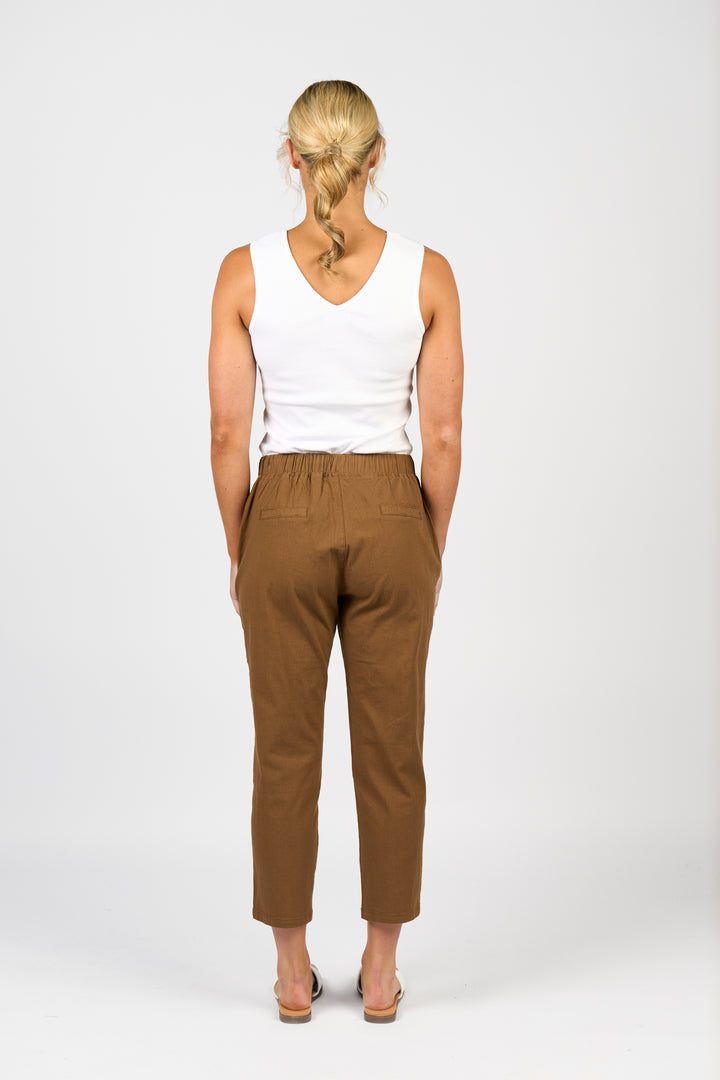 Vassalli 7/8 Tie Waist Pant Pecan - Back View 
