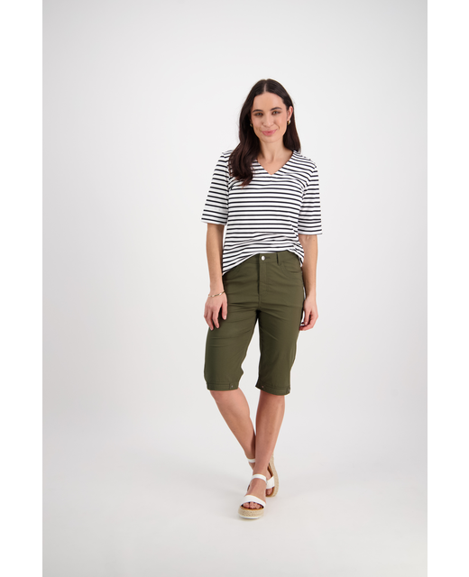 Vassalli | Poplin Straight Leg Short - Khaki - Front View 2
