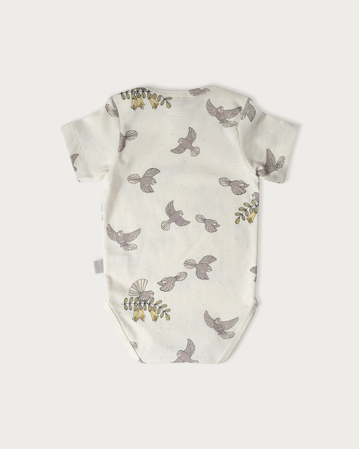 Short Sleeve Fantail Bodysuit 0–3 Months