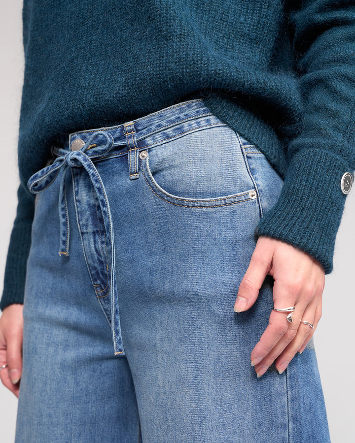KNEWE Label | Goldie Jean - Washed Denim