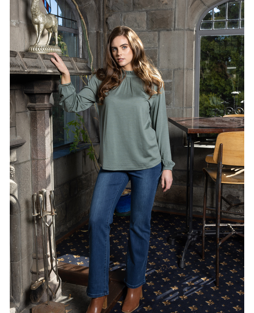 Vassalli Long Sleeve Ruffle Neck