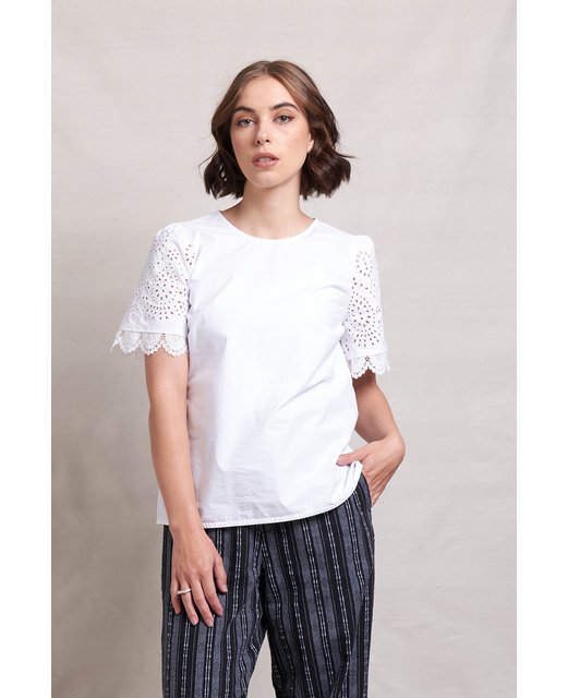 Neris Lace Work Top - White