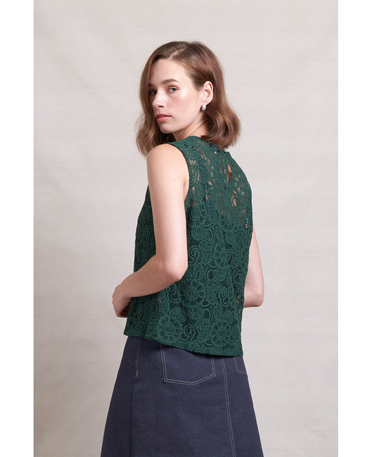 Neris Finer Things Lace Top - Verde